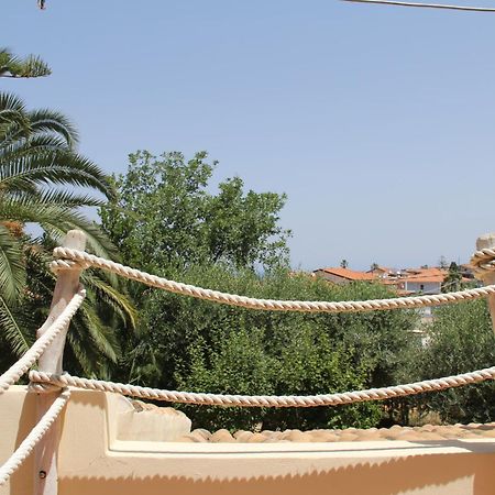 Tenuta Conte Ruggero Санта-Доменика Экстерьер фото