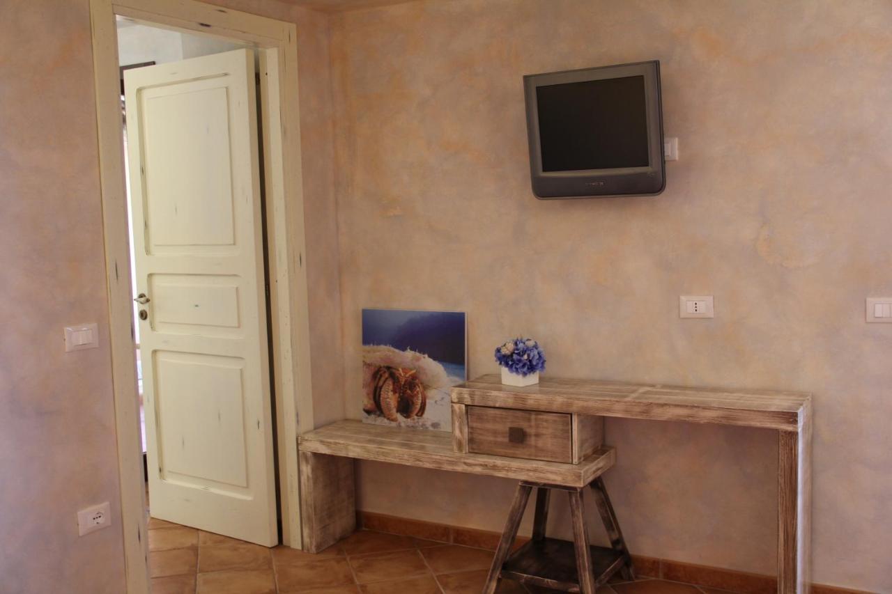 Tenuta Conte Ruggero Санта-Доменика Экстерьер фото