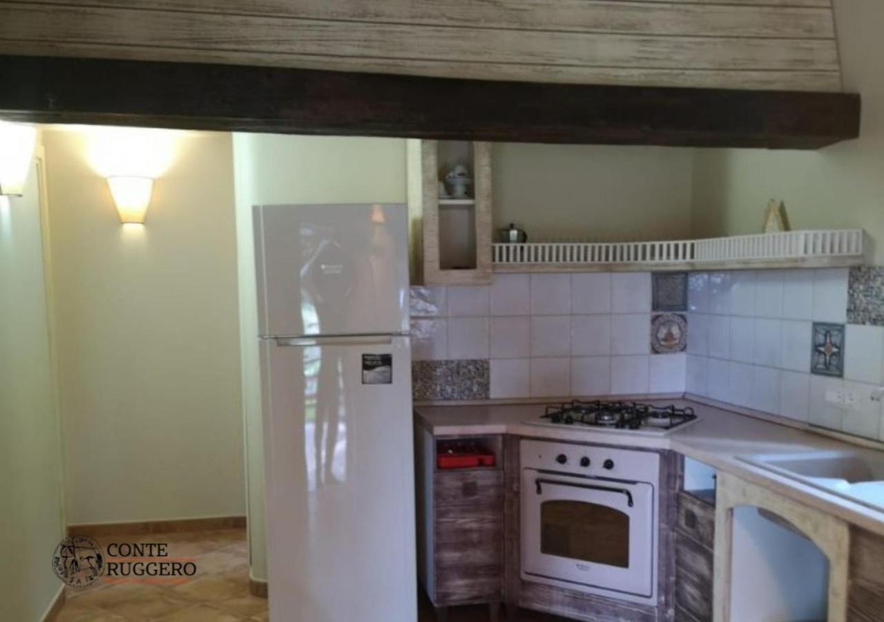 Tenuta Conte Ruggero Санта-Доменика Экстерьер фото