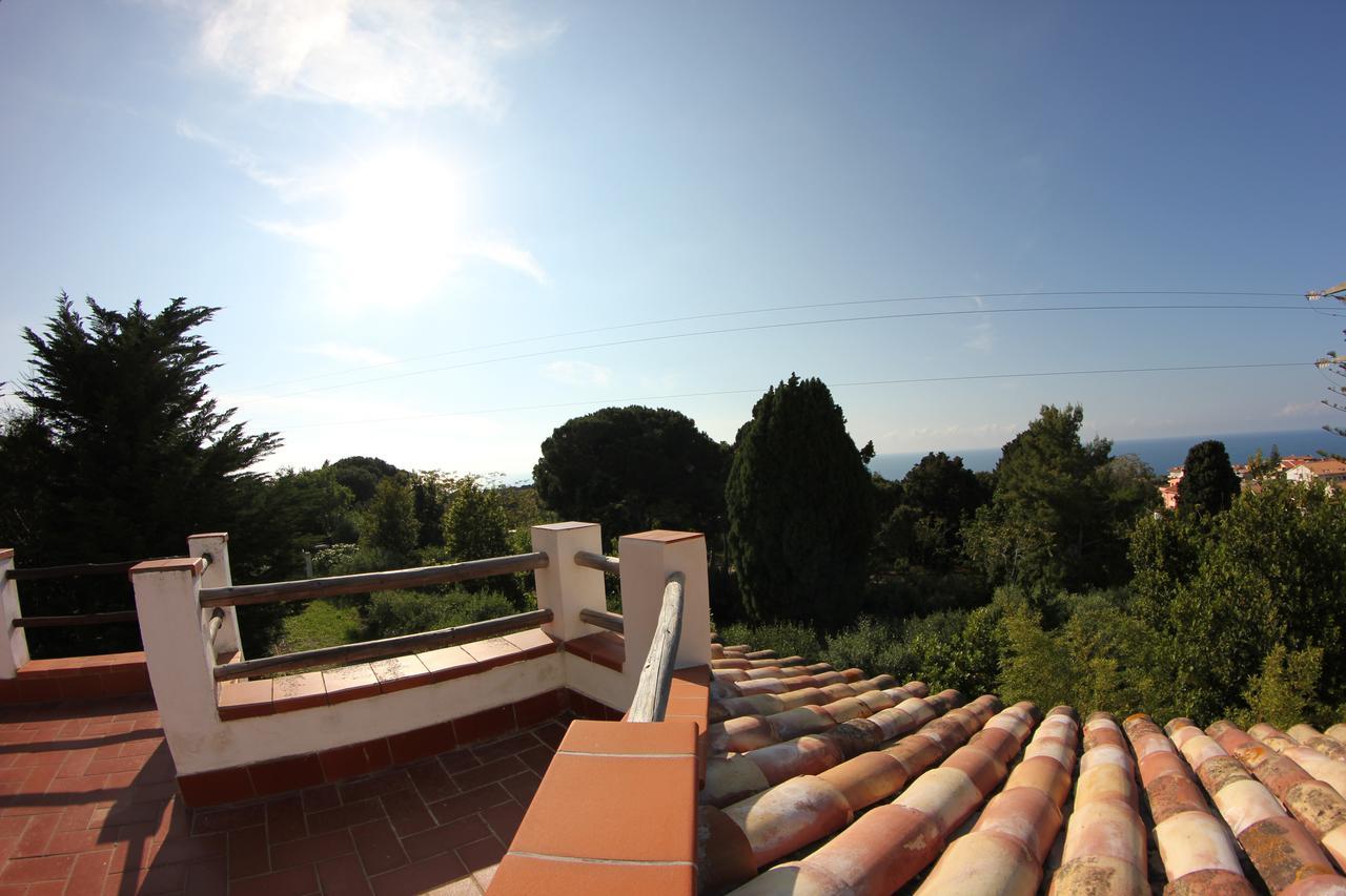Tenuta Conte Ruggero Санта-Доменика Экстерьер фото